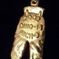 gold_pants