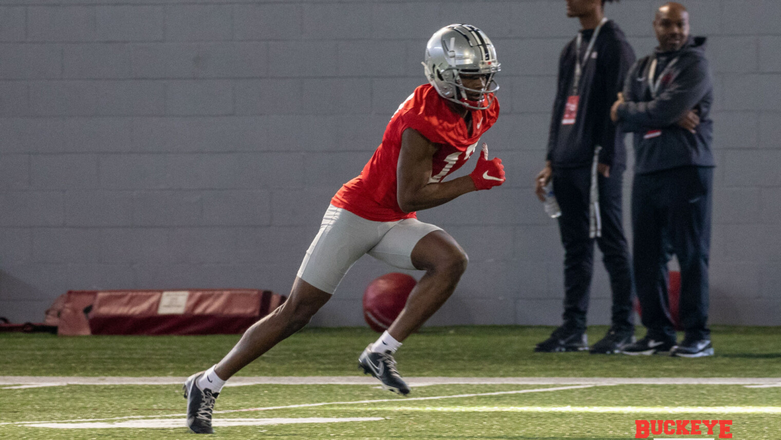 Buckeye freshman receiver Garrett Wilson has black stripe removed