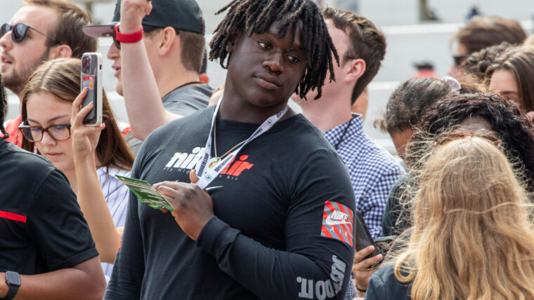 Ohio State football recruiting 2024 DE Eric Mensah