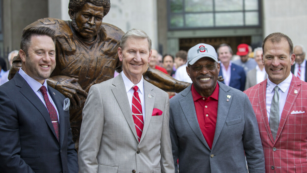 Ohio State football Archie Griffin Statue