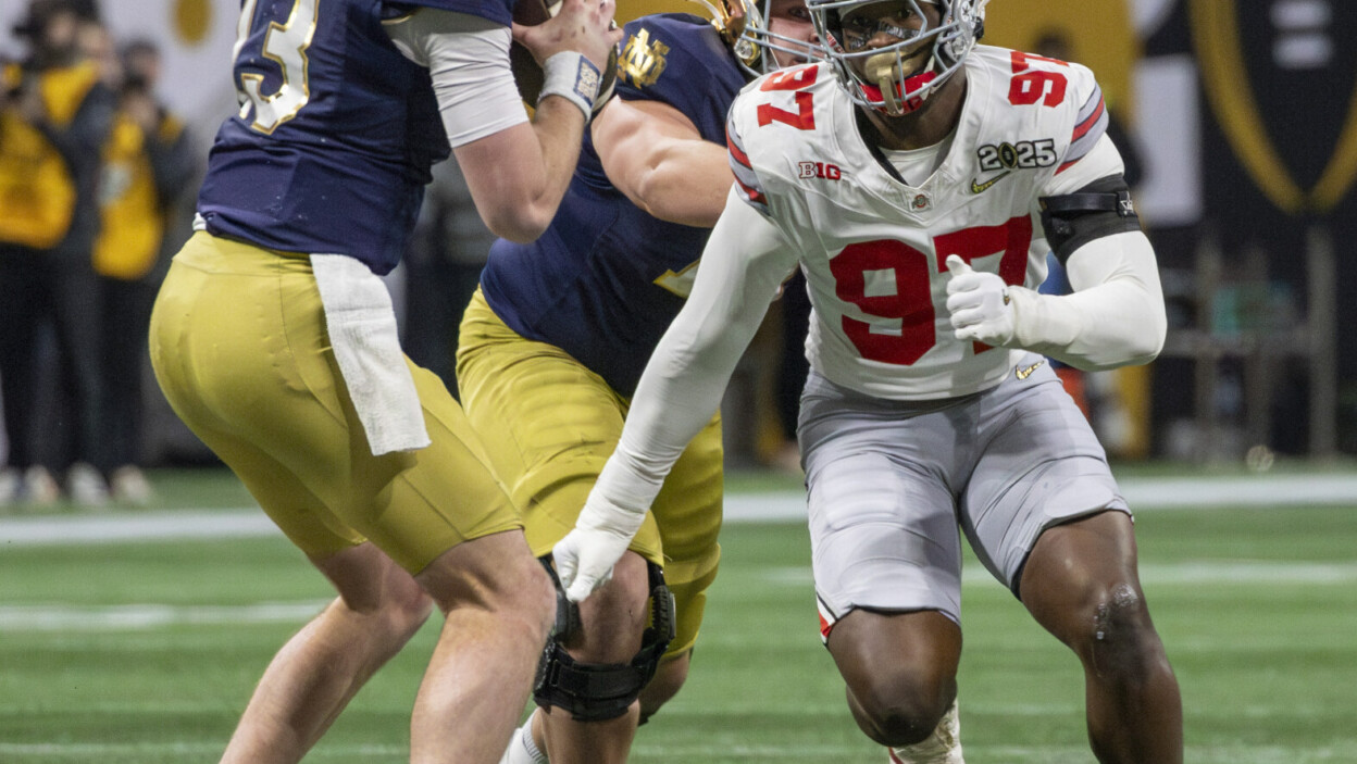 Kenyatta Jackson Ohio State Buckeyes Defensive End